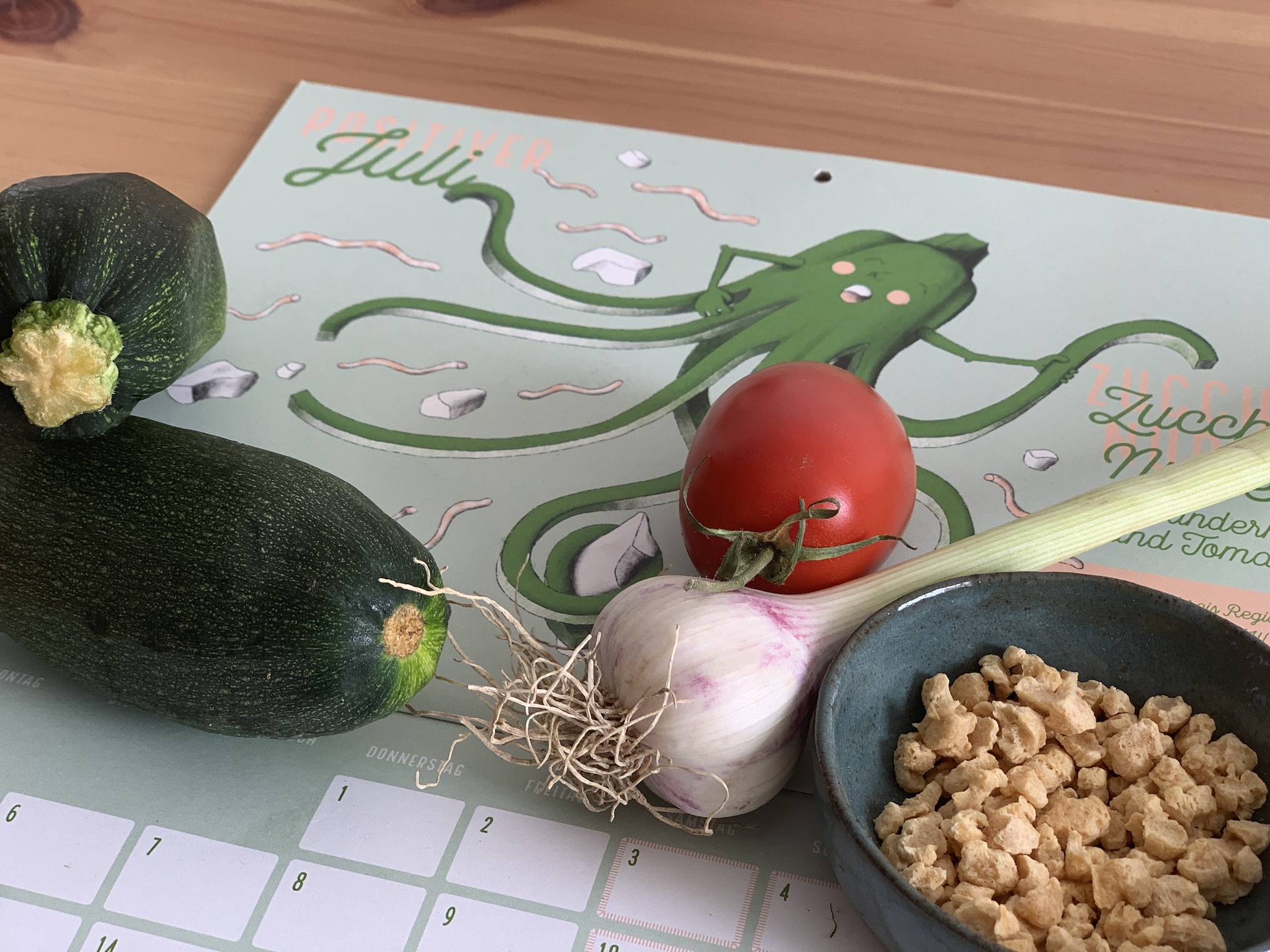 Rezeptekalender im Juli: Zucchini-Nudeln
